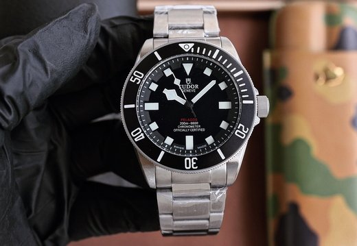0001 Tudor